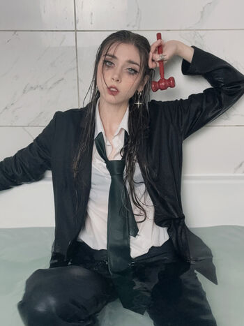 Duckie cos page leaked private photo uncensored HD quality