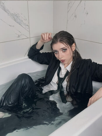 Duckie cos page leaked private photo uncensored HD quality