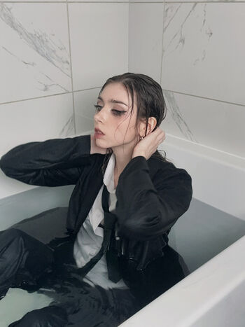 Duckie cos page leaked private photo uncensored HD quality