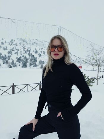 Ecem karavus leaked private photo uncensored HD quality