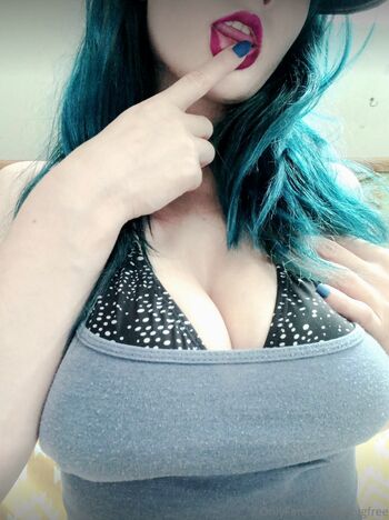 Effy green page leaked private photo uncensored HD quality