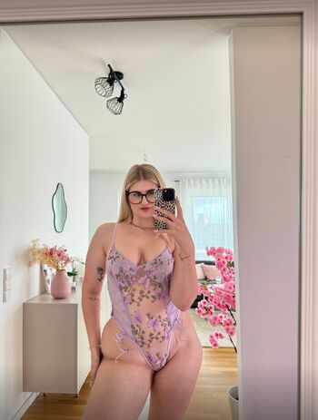 Emiiliaaaoklahomaa leaked private photo uncensored HD quality