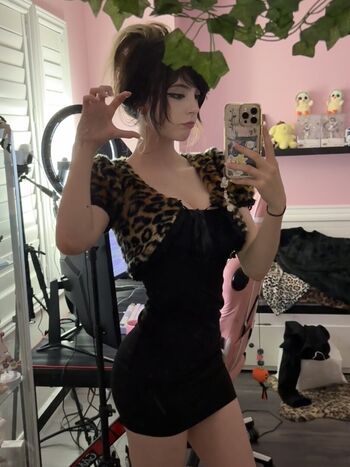 Emiki leaked private photo uncensored HD quality