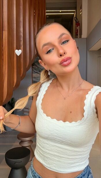 Emilly schellmann leaked private photo uncensored HD quality