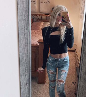 Emilymichellejohnson leaked private photo uncensored HD quality