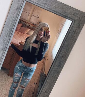 Emilymichellejohnson leaked private photo uncensored HD quality