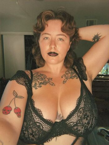Emma loves cherries leaked private photo uncensored HD quality