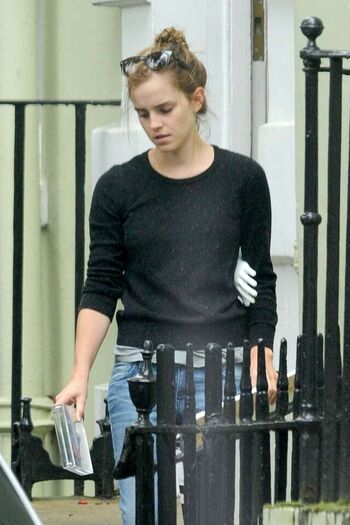 Emma watson  page leaked private photo uncensored HD quality