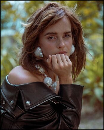 Emma watson  page leaked private photo uncensored HD quality