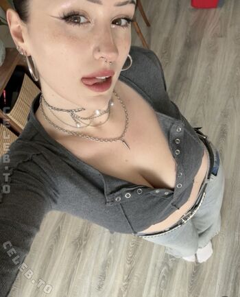 Emmo ig page leaked private photo uncensored HD quality