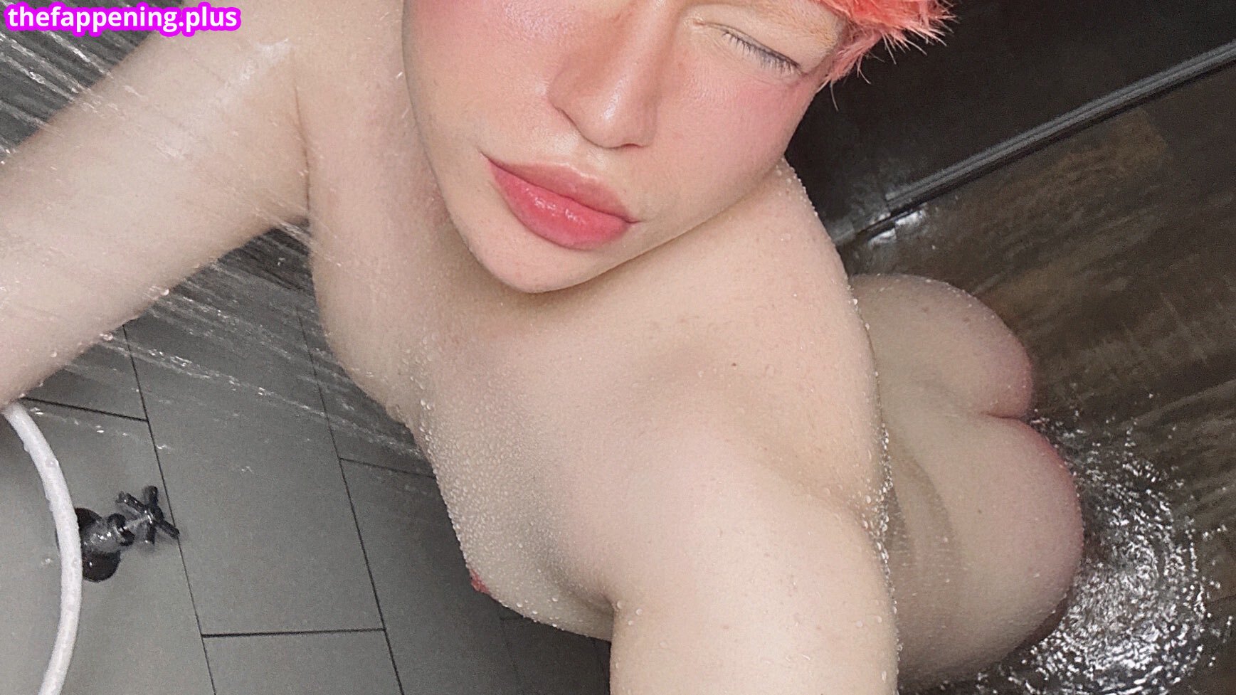 Soika here leaked private photo uncensored HD quality