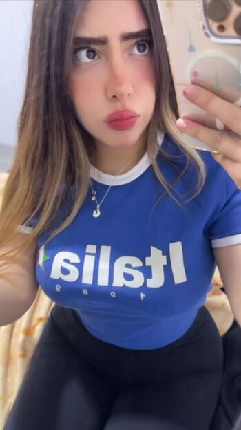 Fernandavaal leaked private photo uncensored HD quality