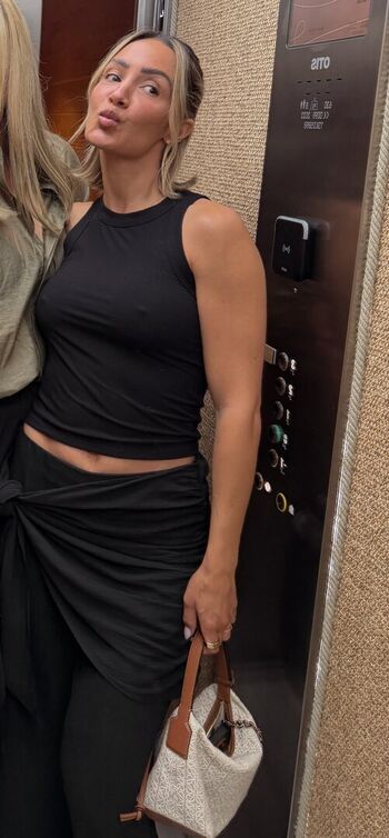 Frankie bridge  page leaked private photo uncensored HD quality