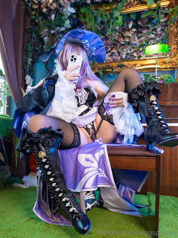 Ggsonlyxx  page leaked private photo uncensored HD quality