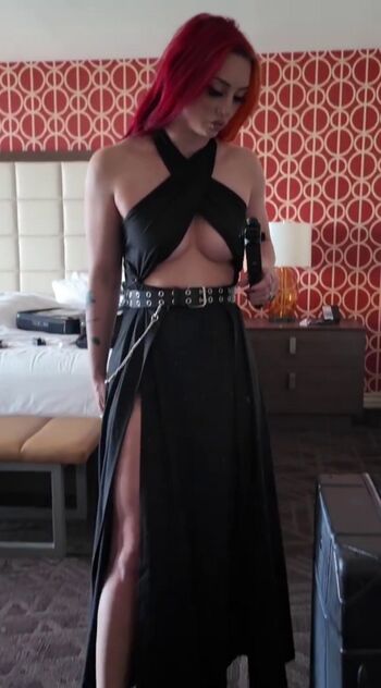 Gigi dolan leaked private photo uncensored HD quality
