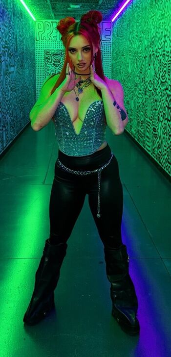 Gigi dolan leaked private photo uncensored HD quality