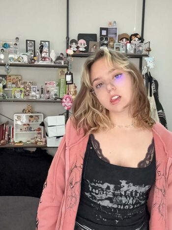 Goblin gamerlive leaked private photo uncensored HD quality