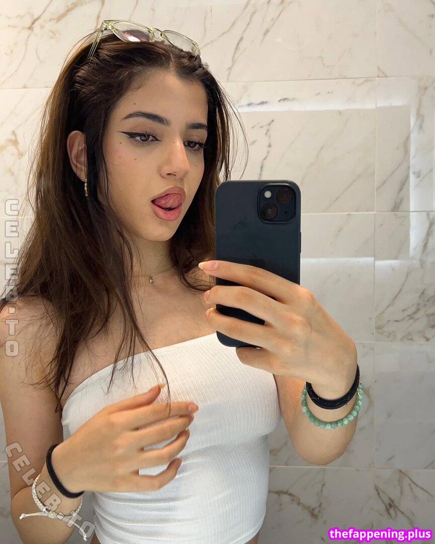 Tinitinytrixi leaked private photo uncensored HD quality