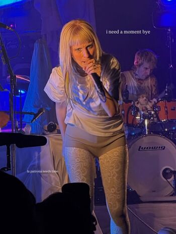 Hayley williams page leaked private photo uncensored HD quality