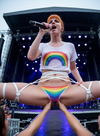 Hayley williams page leaked private photo uncensored HD quality