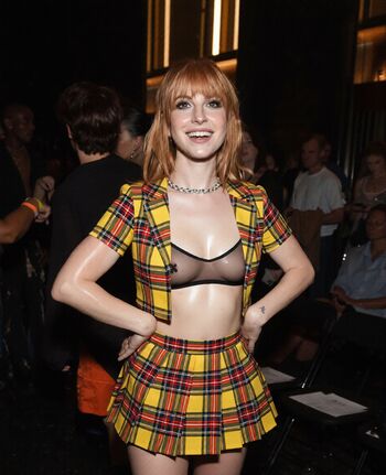 Hayley williams page leaked private photo uncensored HD quality