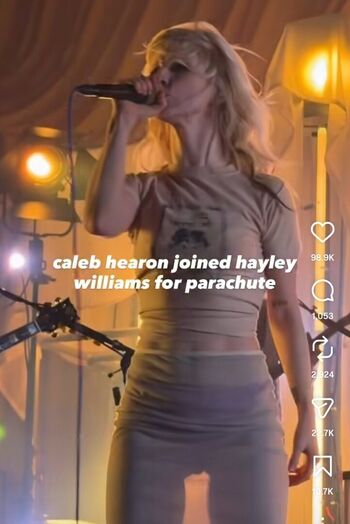 Hayley williams page leaked private photo uncensored HD quality