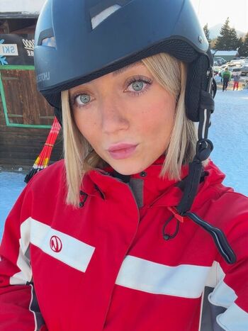 Hello iris page leaked private photo uncensored HD quality