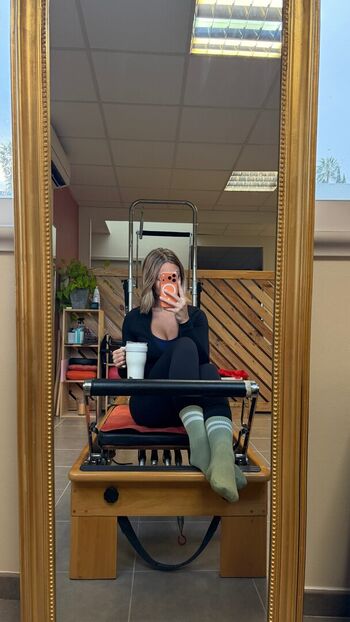 Hello iris page leaked private photo uncensored HD quality