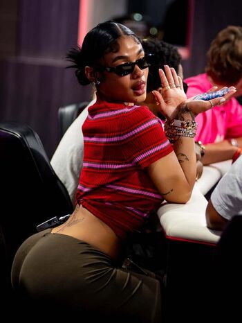 India love  page leaked private photo uncensored HD quality