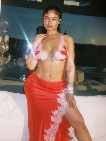 India love  page leaked private photo uncensored HD quality