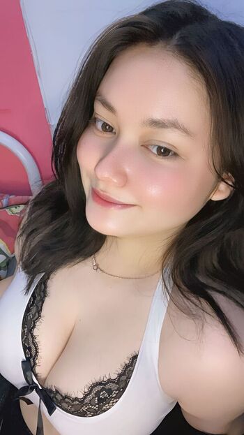 Ismi nurbaiti page leaked private photo uncensored HD quality