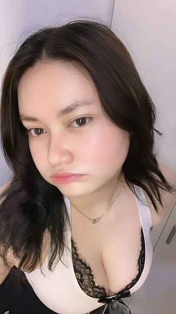 Ismi nurbaiti leaked private photo uncensored HD quality
