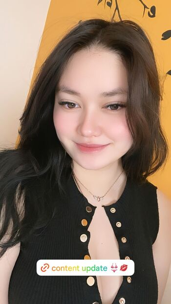 Ismi nurbaiti leaked private photo uncensored HD quality
