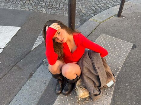 Itssluciaf page leaked private photo uncensored HD quality