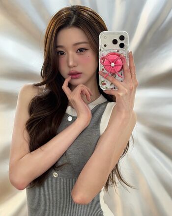 Jang won young page leaked private photo uncensored HD quality
