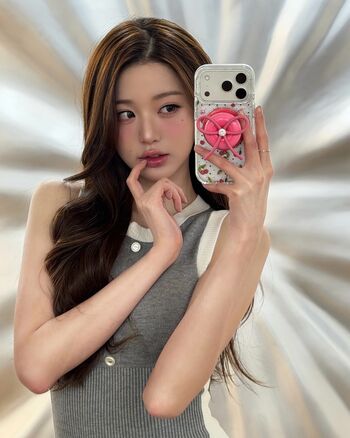 Jang won young page leaked private photo uncensored HD quality