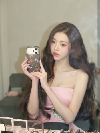 Jang won young page leaked private photo uncensored HD quality