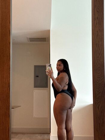 Jiggyjayy page leaked private photo uncensored HD quality