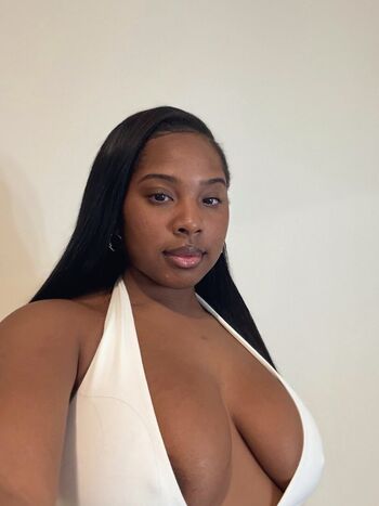 Jiggyjayy leaked private photo uncensored HD quality