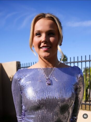 Jojo siwa page leaked private photo uncensored HD quality