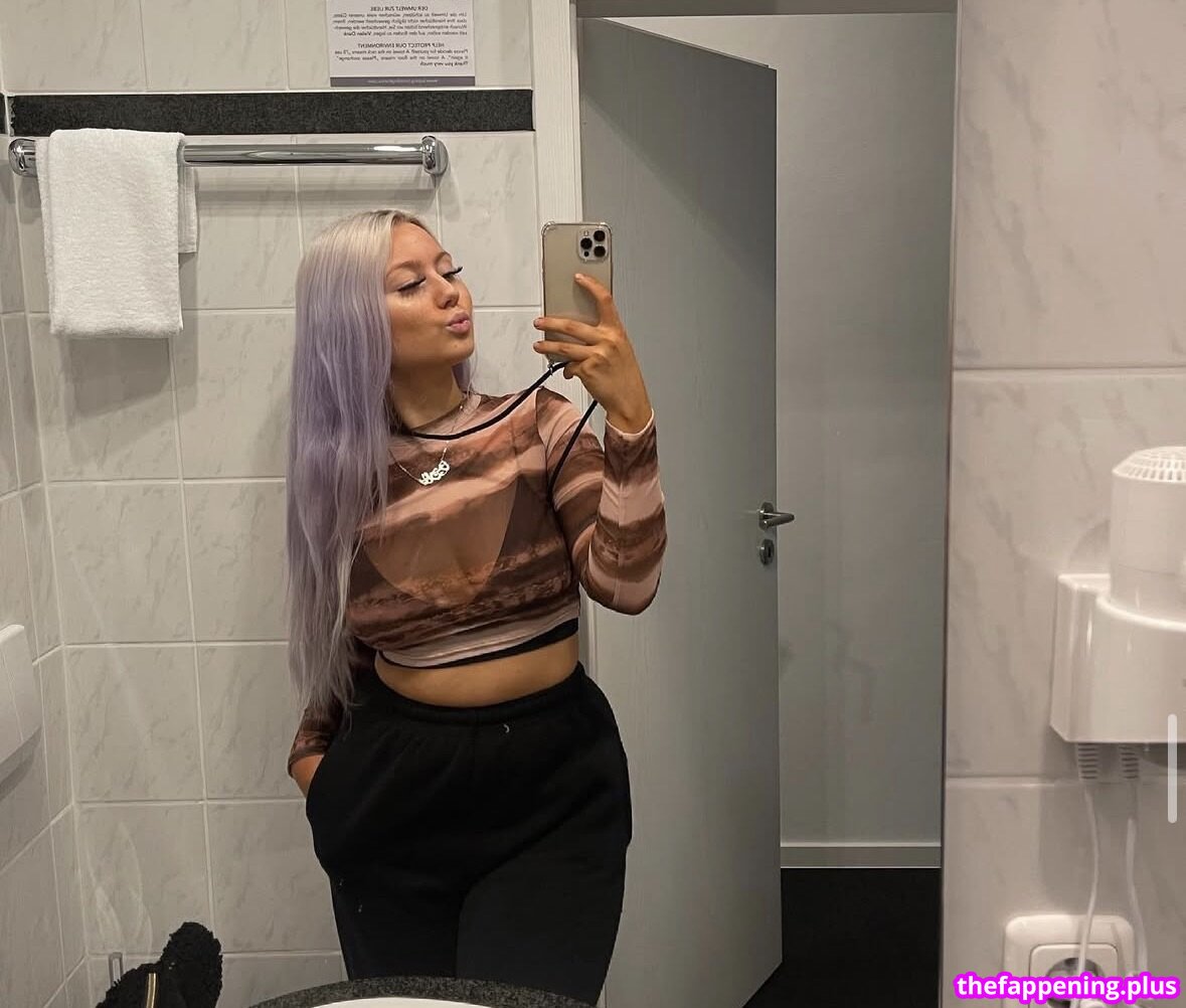 Carmenpilarbest leaked private photo uncensored HD quality