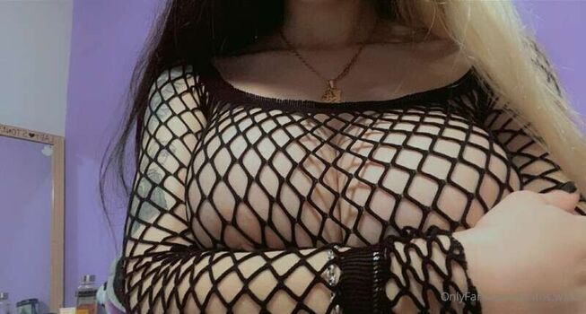 Kirito uwu waifu page leaked private photo uncensored HD quality