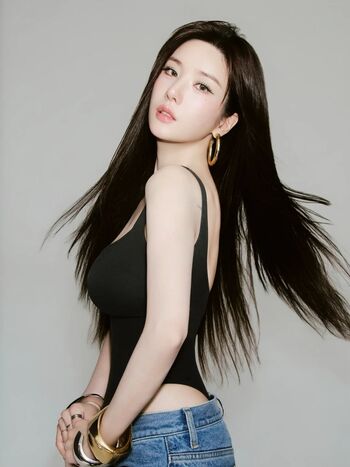 Kwon eunbi page leaked private photo uncensored HD quality