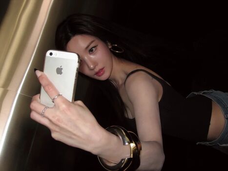 Kwon eunbi page leaked private photo uncensored HD quality