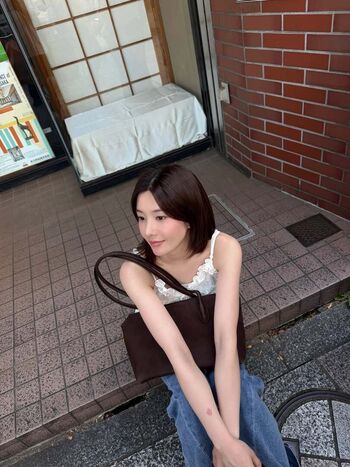 Kwon eunbi page leaked private photo uncensored HD quality