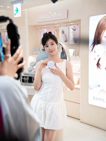 Kwon eunbi page leaked private photo uncensored HD quality