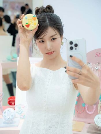 Kwon eunbi page leaked private photo uncensored HD quality