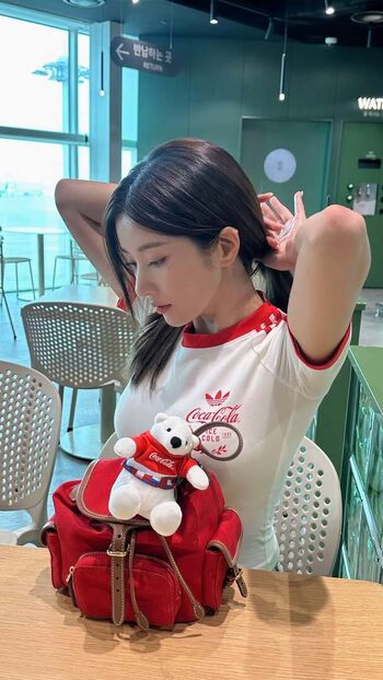 Kwon eunbi page leaked private photo uncensored HD quality
