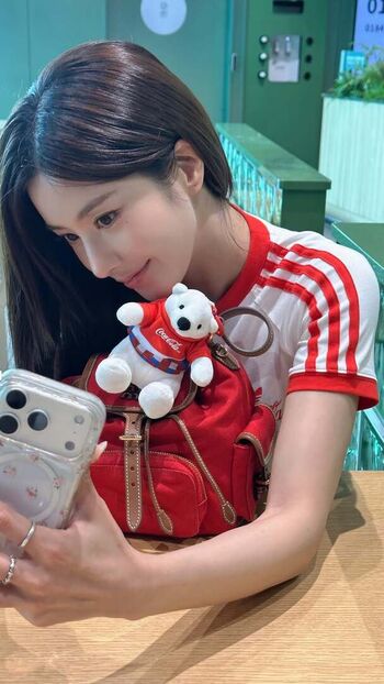 Kwon eunbi page leaked private photo uncensored HD quality
