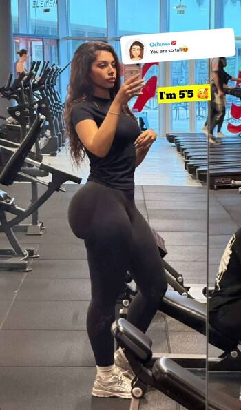 Laurgmzz page leaked private photo uncensored HD quality